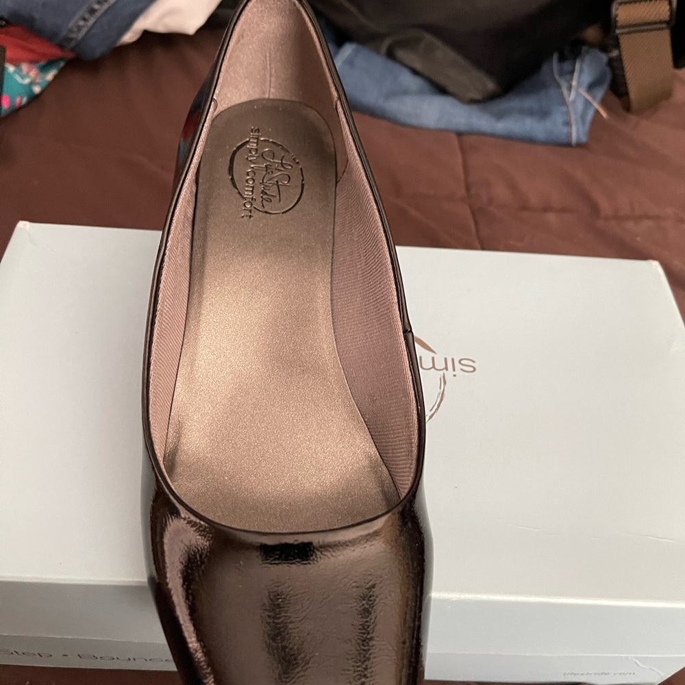 NWT Patent Leather Wedges - Picture 3 of 4